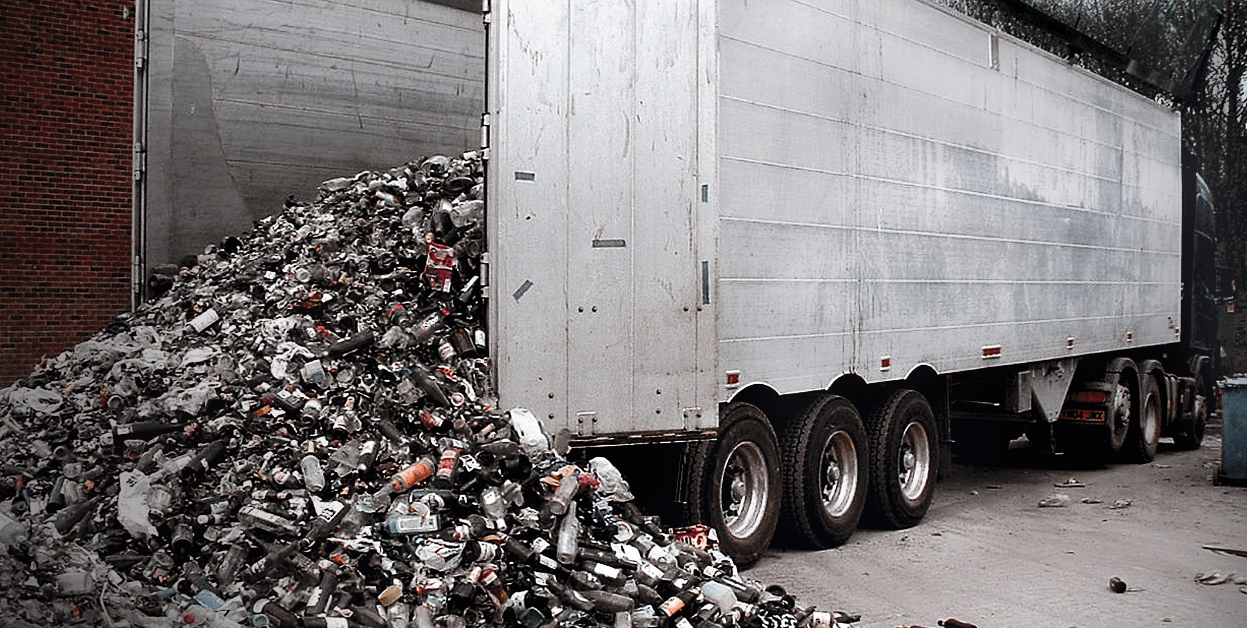 WalkingFloor_Unloading_BottleRecycling2